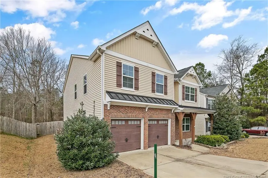 323 River Oak Street, Spring Lake, NC 28390 - #2