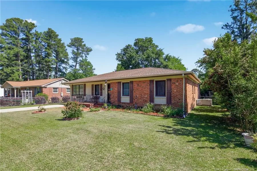 423 Perth Street, Fayetteville, NC 28314 - #2