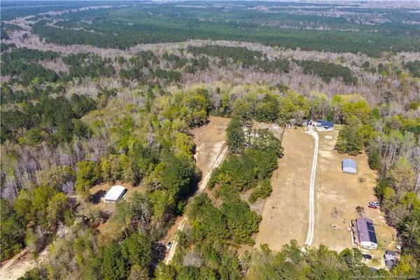 93 Gods Road, Orrum, NC 28369