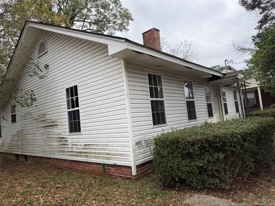 309 W 17th Street, Lumberton, NC 28358 - #2