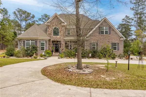 126 W Twelve Oaks Road, Raeford, NC 28376