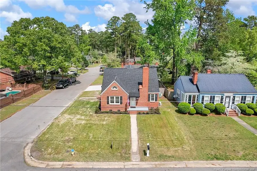 210 W 21st Street N, Lumberton, NC 28358 - #2