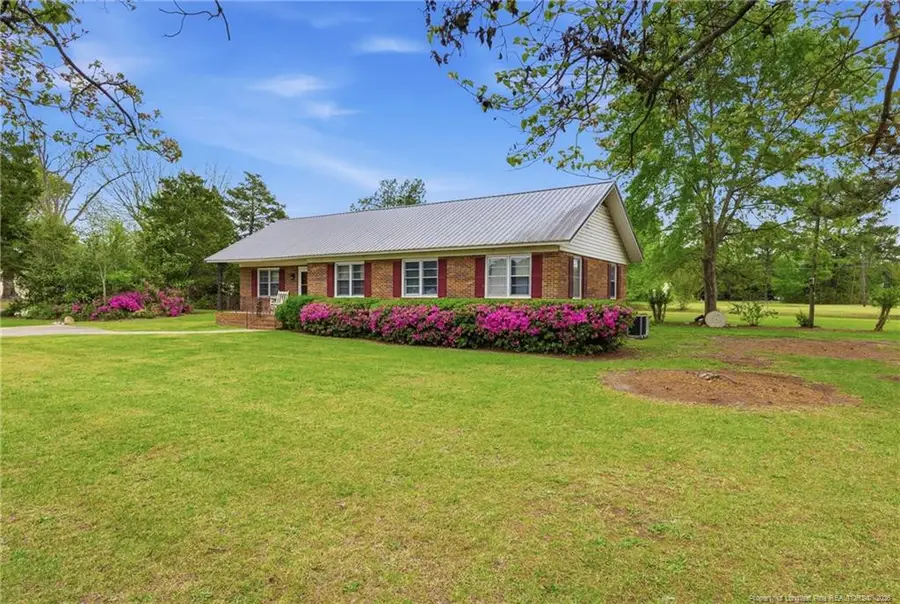 113 N Third Street, Dublin, NC 28332 - #2