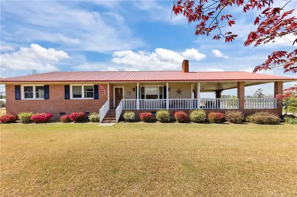 1411 Scott Currie Road, Raeford, NC 28376