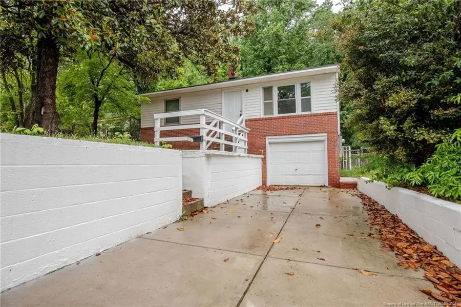 311 Stuart Avenue, Fayetteville, NC 28301 - #2