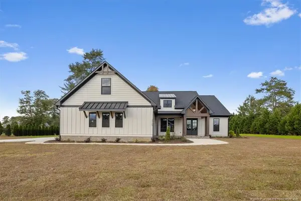 3729 Riverhill Drive, Fayetteville, NC 28306