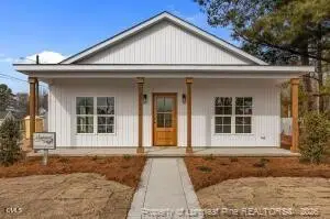 206 S Wall Street, Benson, NC 27504 - #1