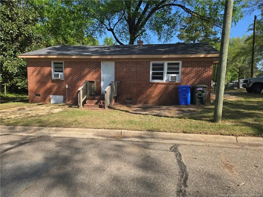 1101 Fontana Street, Fayetteville, NC 28301 - #2