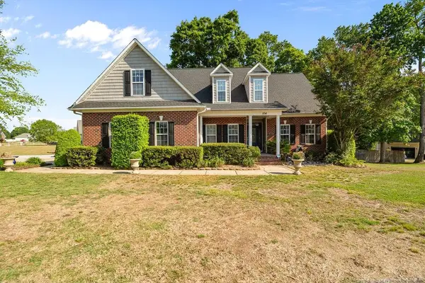104 Hurdle Lane, Raeford, NC 28376