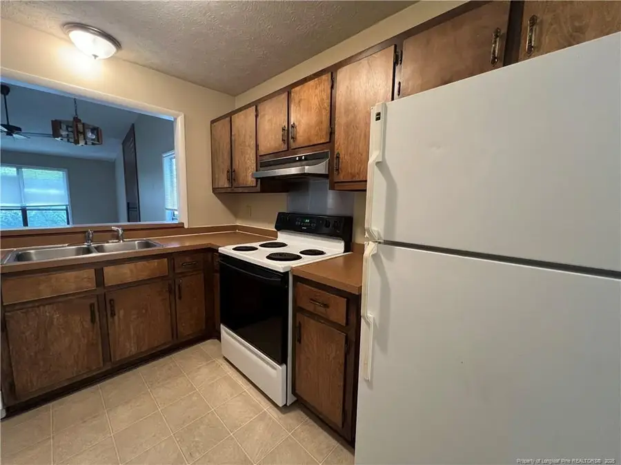 512 Toxaway Court, Fayetteville, NC 28314 - #3