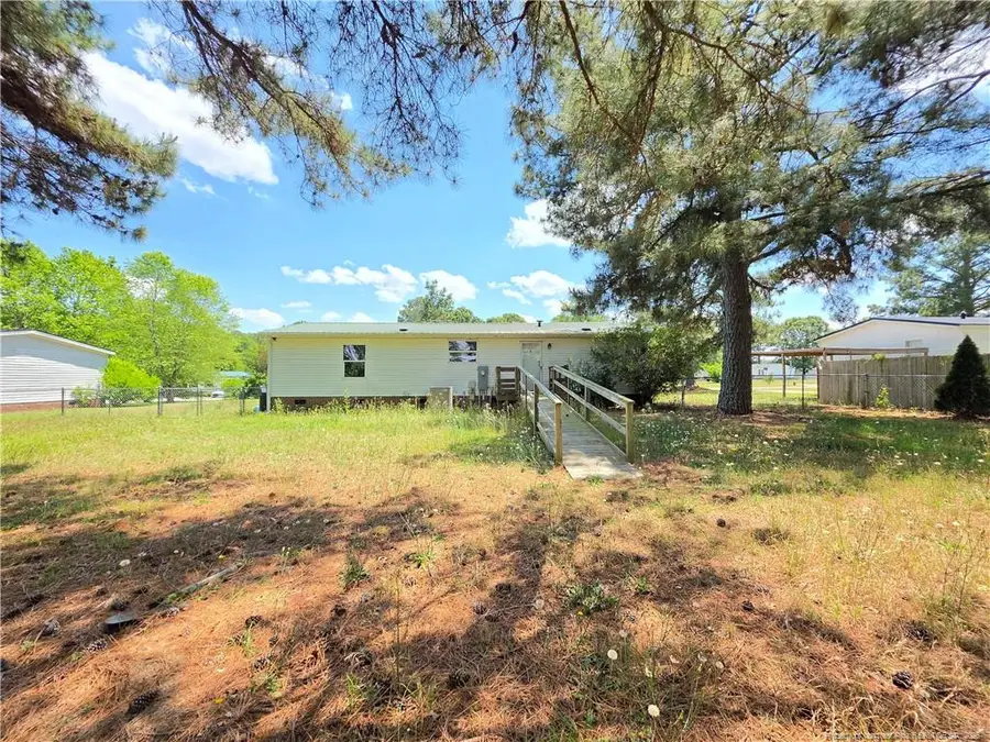124 Franklin Road, Raeford, NC 28376 - #3
