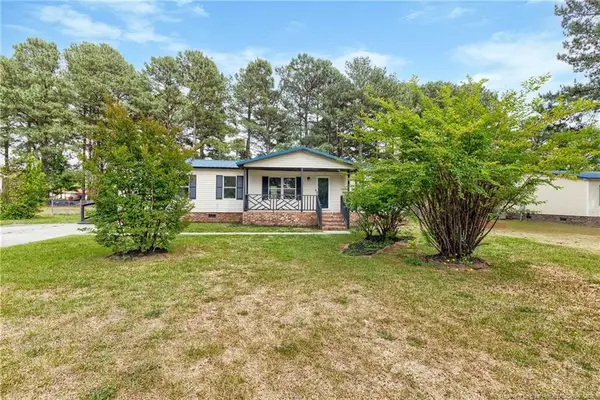 2707 Lowlander Drive, Raeford, NC 28376