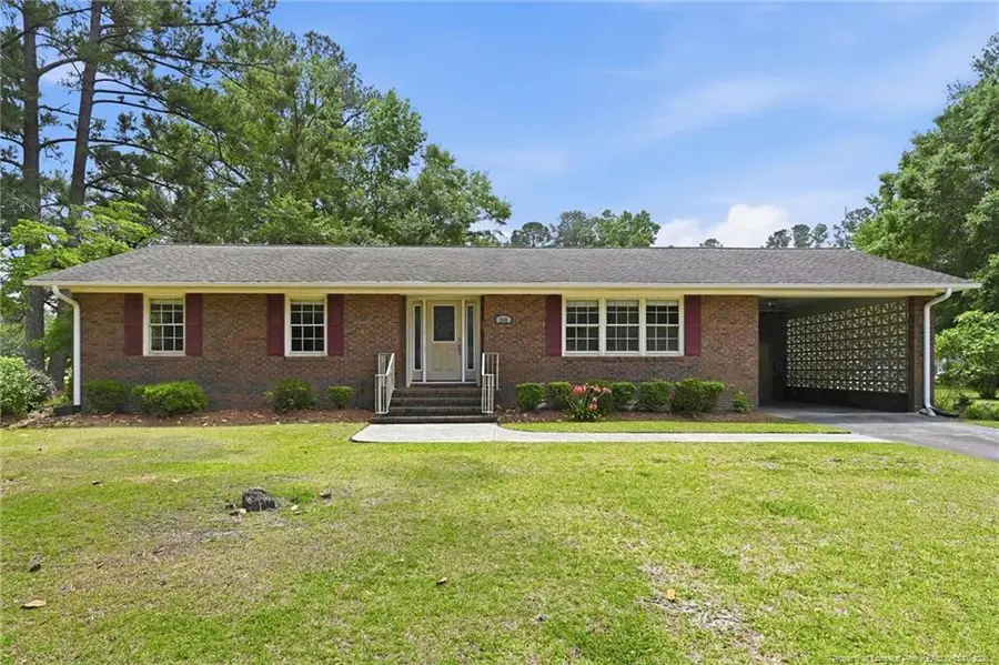 246 Oak Street, Wallace, NC 28466 - #2