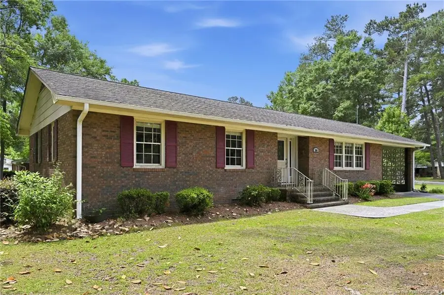 246 Oak Street, Wallace, NC 28466 - #3