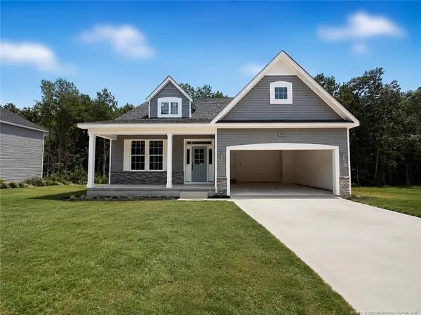 575 Grand Griffon Way, Lillington, NC 27546