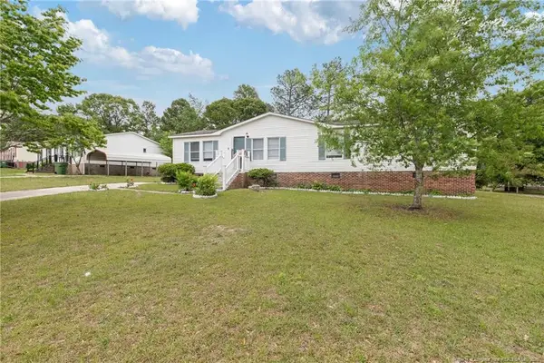 109 Londontown Drive, Spring Lake, NC 28390
