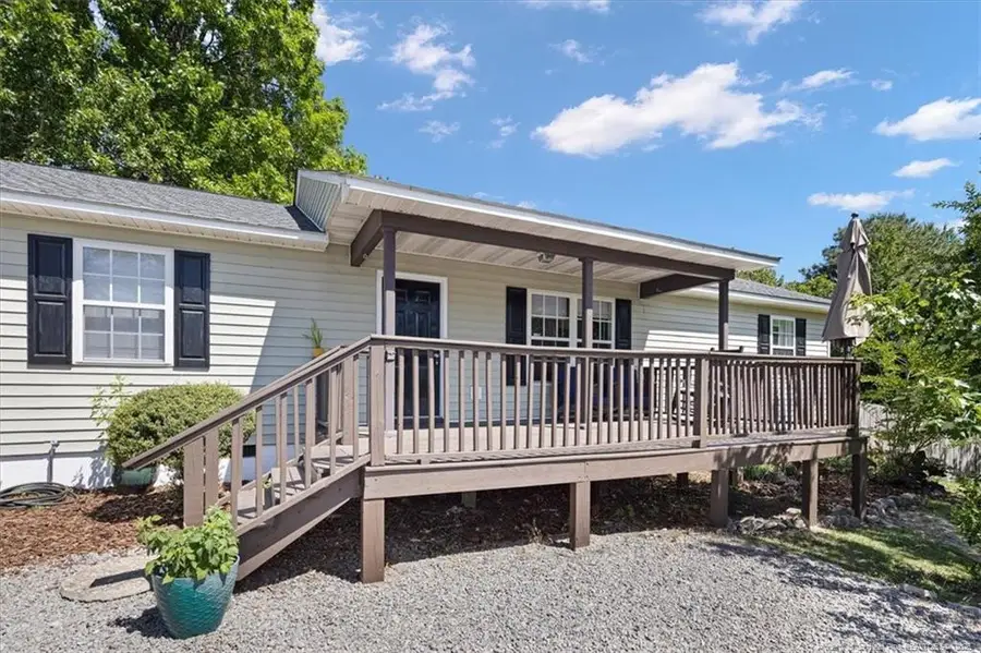 137 Fullers Way, Aberdeen, NC 28315 - #2