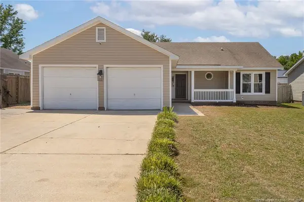 2948 Rosemeade Drive, Fayetteville, NC 28306