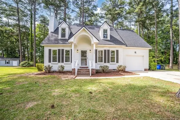8218 Dunholme Drive, Fayetteville, NC 28304