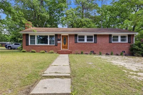 1008 Mohawk Avenue, Fayetteville, NC 28303