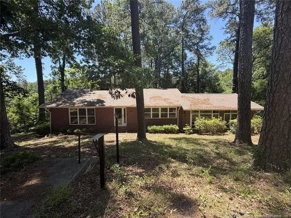 1404 Valencia Drive, Fayetteville, NC 28303