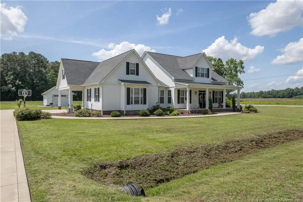 111 N Church Street, Newton Grove, NC 28366 - #1