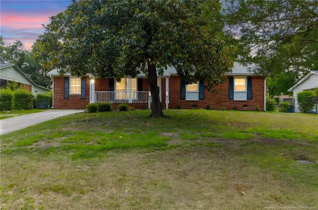 213 Lansdowne Road, Fayetteville, NC 28314 - #1