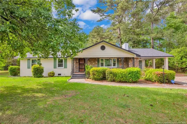 838 W 3rd Avenue, Red Springs, NC 28377