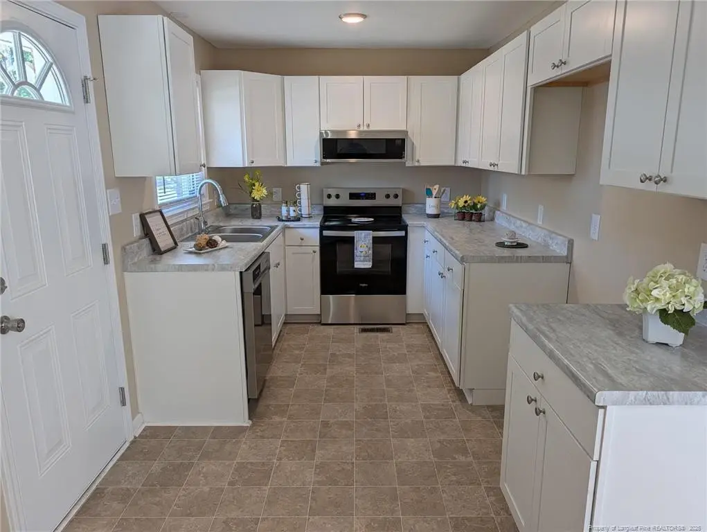 808 Weiss Avenue, Fayetteville, NC 28305 - #1
