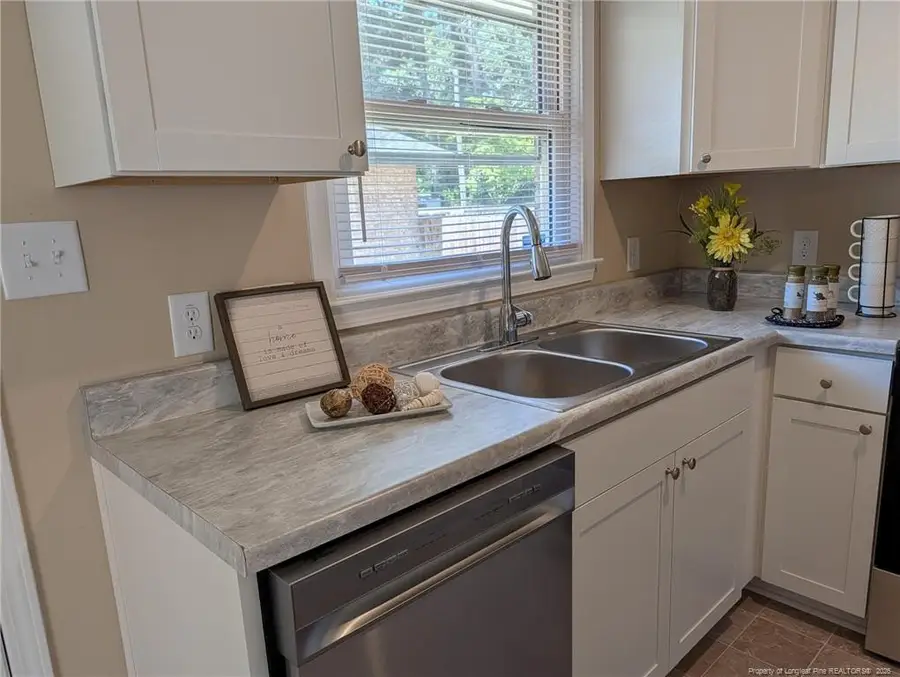 808 Weiss Avenue, Fayetteville, NC 28305 - #2