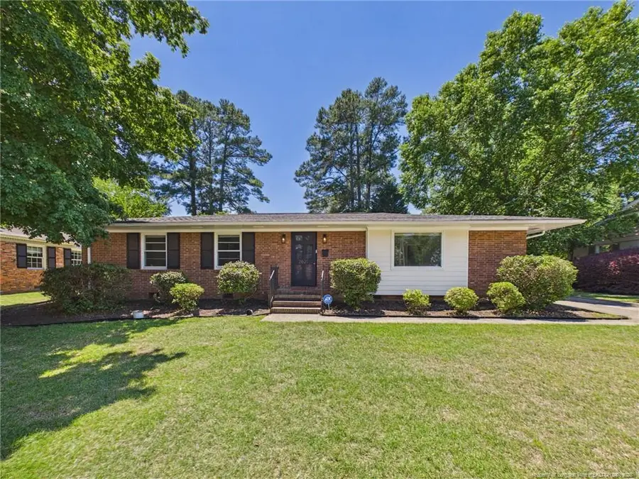 2621 Huntington Road, Fayetteville, NC 28303 - #2