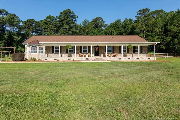 275 Stewarts Creek Road, Raeford, NC 28376