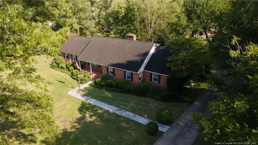 209 W Prospect Avenue, Raeford, NC 28376 - #3