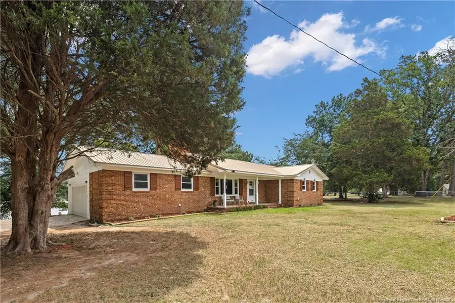 113 Lakeview Drive, Red Springs, NC 28377 - #2