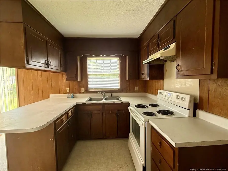 5707 Chisholm Trail, Fayetteville, NC 28303 - #2