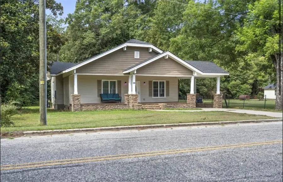 191 W Third Street, Parkton, NC 28371 - #3