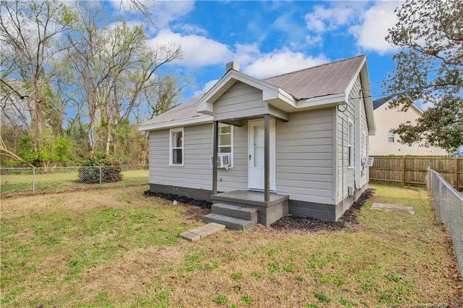 326 Hawley Lane, Fayetteville, NC 28301 - #3