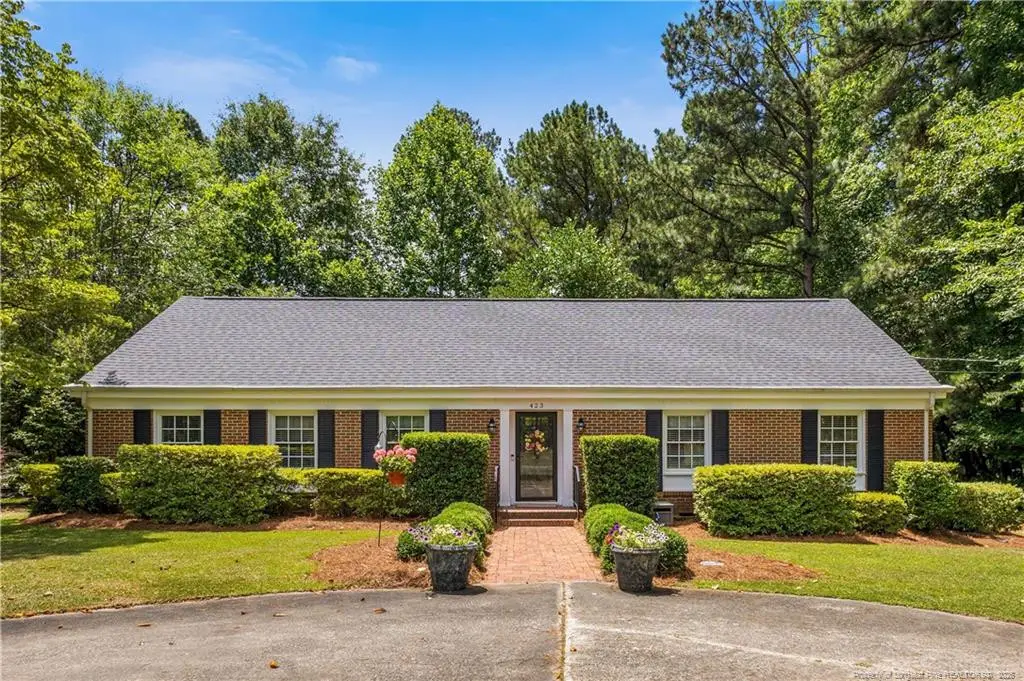 423 Arlington Circle, Sanford, NC 27330 - #1