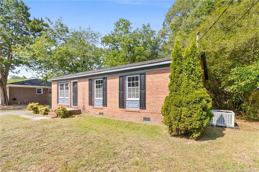 428 Perth Street, Fayetteville, NC 28314 - #2