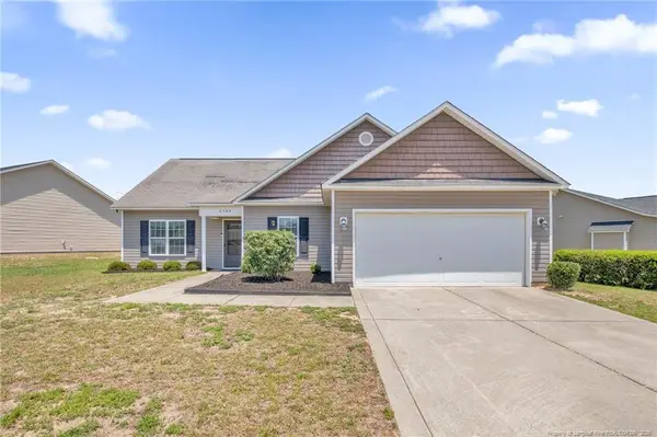 2544 Hunting Bow Drive, Hope Mills, NC 28348