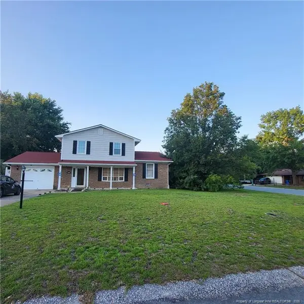 6870 Beaver Stone Drive, Fayetteville, NC 28314