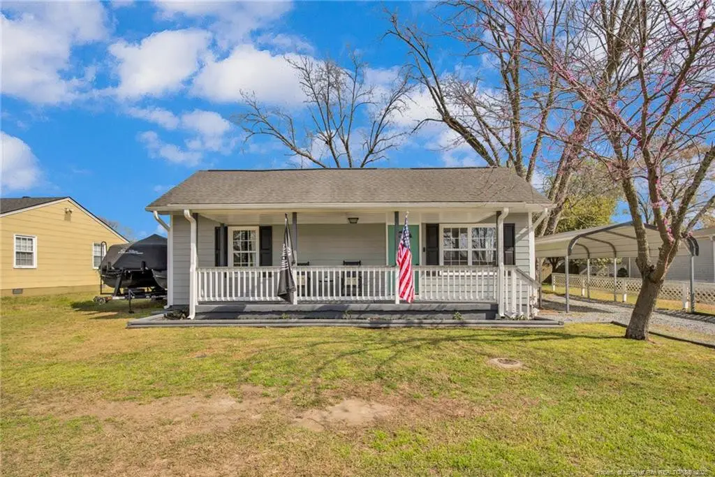 191 S Green Street, Parkton, NC 28371 - #1