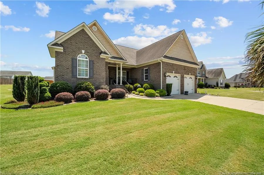 605 Oakridge Drive, Raeford, NC 28376 - #2