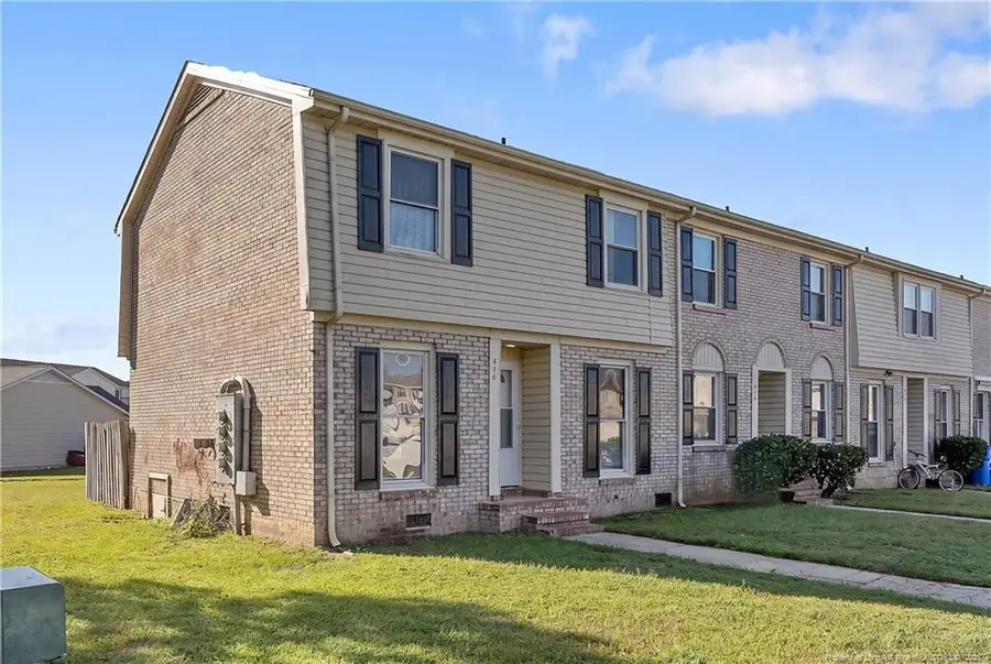 416 Kirkcaldy Court, Fayetteville, NC 28314 - #2