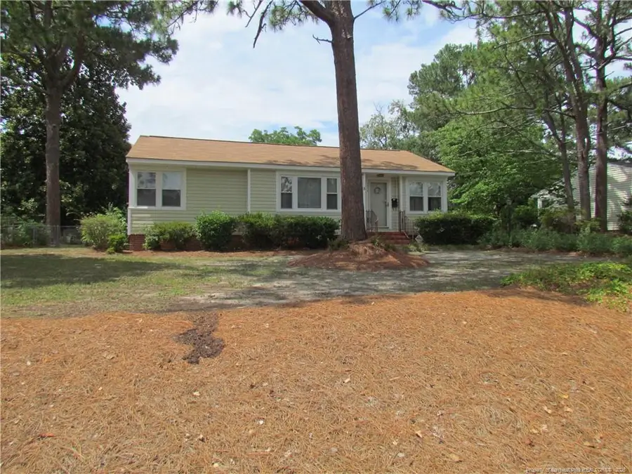1010 Sandalwood Drive, Fayetteville, NC 28304 - #2