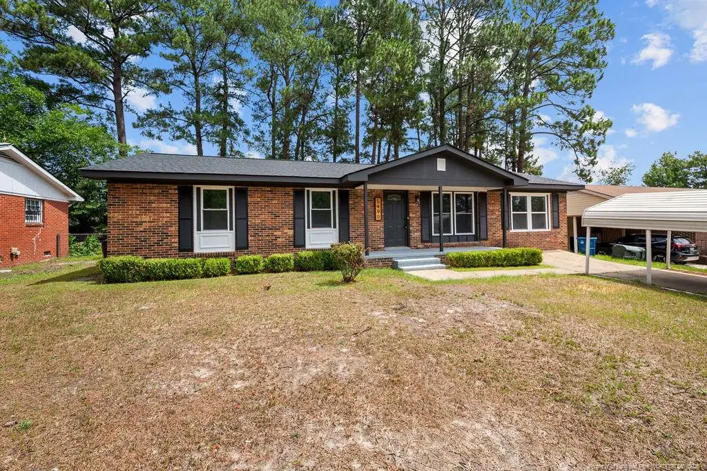 5490 Lindale Court, Fayetteville, NC 28314 - #1