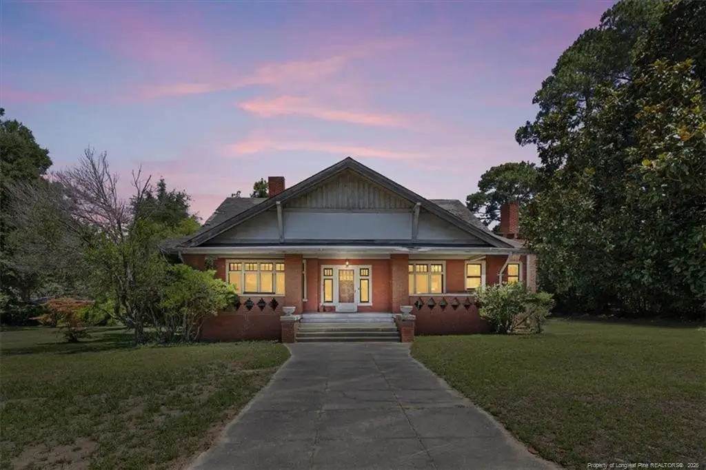 554 W Broad Street, Saint Pauls, NC 28384 - #1