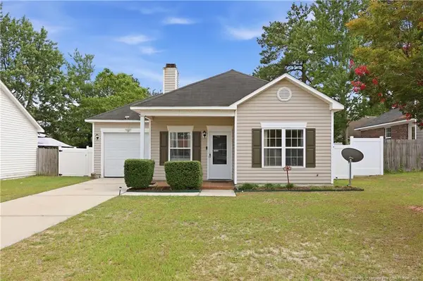3827 Goforth Drive, Hope Mills, NC 28348