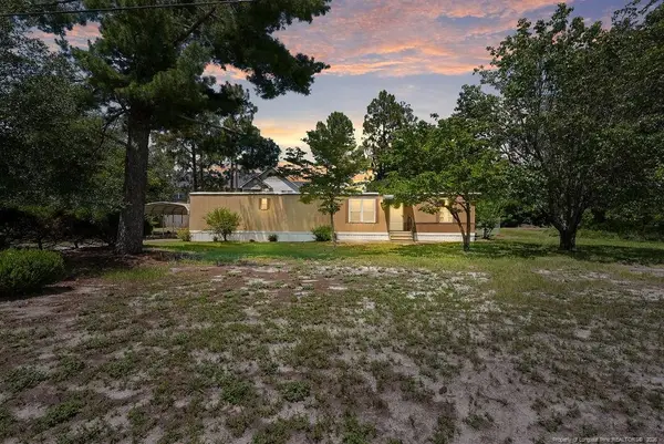 5998 Love Court, Hope Mills, NC 28348