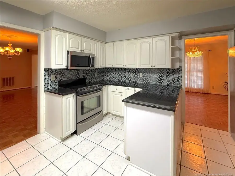 5622 Weatherford Road, Fayetteville, NC 28303 - #2
